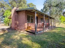 Braeside Cabin Three Parsonsia