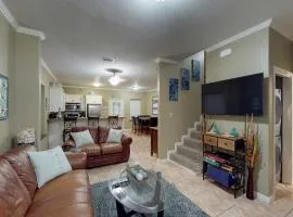 Pura Vida Unit A
