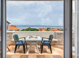 Sea view suite Mateo, hotel em Preko