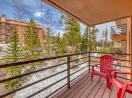 Buffalo Village Condo & Treetop Hideaway, hotel v destinaci Silverthorne