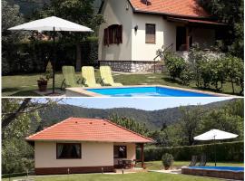 Cseresznyevirág Vendégházak, hotel en Kővágószőlős