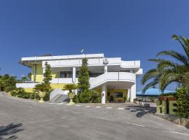 Hotel Ermocolle, hotel v destinaci Civitella del Tronto