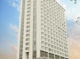 Central Luxury Hạ Long Hotel