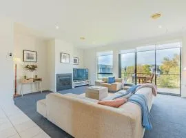 3 Bedroom Townhouse - Pool and Tennis Court Access