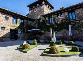 Hotel Restaurante Masía la Torre, hotel u gradu 'Mora de Rubielos'