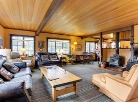 Historic Haystack Cabin, hotel di Cannon Beach