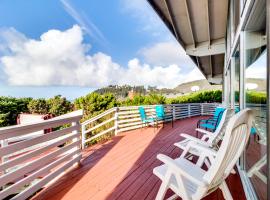 Arthur's Court, hotell med jacuzzi i Oceanside