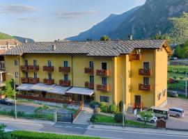 Crabun Hotel, hotel en Pont-Saint-Martin