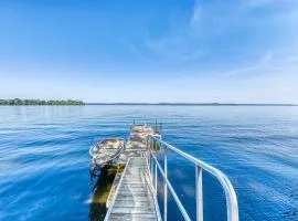 Pearl Bay Holiday