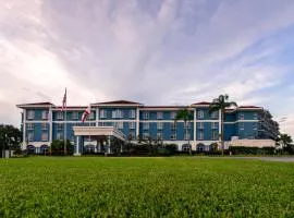 SEVEN Sebring Raceway Hotel