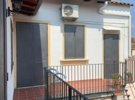 House S&D, hotel a Giarre