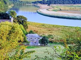 Driftwood Cottage, semesterhus i Yelverton