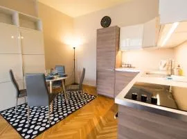 LUCKY APARTMENTS - Świdnicka Old Town