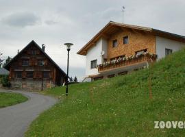 Haus Mondspitze, viešbutis mieste Biurserbergas, netoliese – Einhornbahn 2