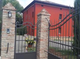 Corte San Petronio, bed & breakfast a Castagnolo