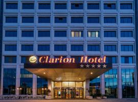 Clarion Hotel Istanbul Mahmutbey、イスタンブール、バグシラーのホテル
