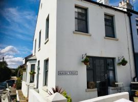 The Sandgate Cottage, holiday home in Sandgate