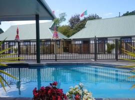 Cheviot Park Motor Lodge, motel Whangareiben