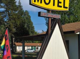 Aspen Inn, hotel with parking in Fort Klamath