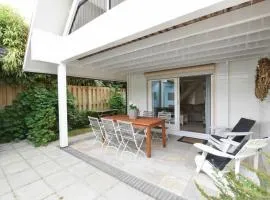 Cozy house with sauna in Oostkapelle with forest