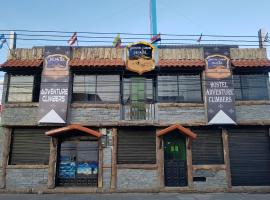 Hostal Adventure Climbers, homestay in Latacunga