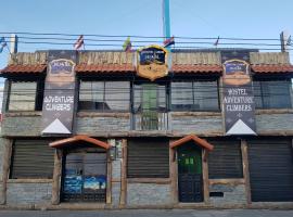 Hostal Adventure Climbers, hotel a Latacunga