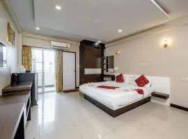 Gold Airport Suites