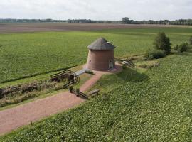 Het Torentje van Trips, hotel berdekatan Zuidbroek Station, Tripscompagnie