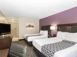 La Quinta by Wyndham Blue Springs