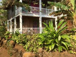 Treehouse Apartment at La Lodge at Long Bay, hôtel à Corn Island