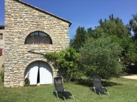 Maison de vacances sud Ardèche, aluguel de temporada em Berrias Et Casteljau