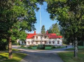 Borrgården Hostel