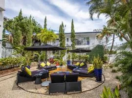 Beachside All Suites Hotel