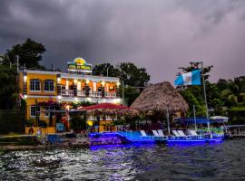 Hostal Casa de Grethel, hostal en Flores