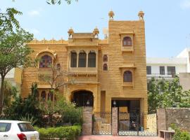 Jaisal Castle Homestay, hotell sihtkohas Jaipur huviväärsuse Govind Dev Ji Temple lähedal