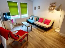Beautiful 3 Bedroom House at the Sea Front - Amazing Location
