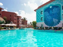 Selina Cancun Laguna Hotel Zone, hotel sa Cancún