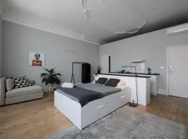 Baixa24 •P2R• Bright Apt in Vibrant Downtown