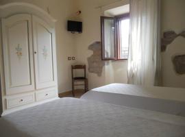 B&B Domu Delunas, hotel v destinaci Giba