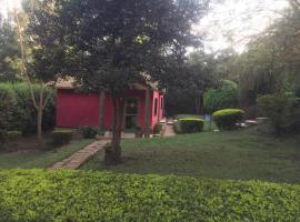 Papaa moze village, hotel v mestu Lushoto