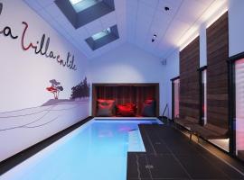 La Villa en L'île - 2 Piscines & Spa、ノワールムーティエのホテル