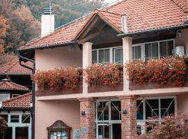 Hotel & Restaurant Se-Mi, khách sạn 3 sao ở Veliko Trgovišće