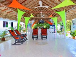 톨루에 위치한 호텔 Casa Hotel Las Antillas
