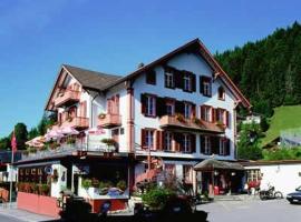 Hotel Jungfraublick & Beauregard, hotel v destinaci Interlaken