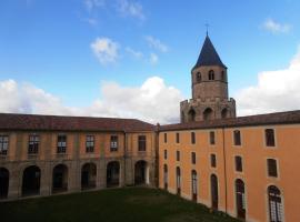 L’Abbaye Ecole de Sorèze, hotel v destinaci Sorèze