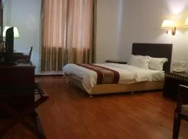 Excelsior Resort