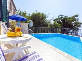 Villa Leticia in Tučepi, Private Pool