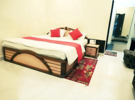 Paradise Homestay, ξενοδοχείο σε Pachmarhi