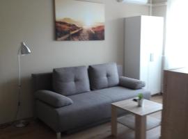 Stúdió+19 Apartman, feriebolig i Kazincbarcika