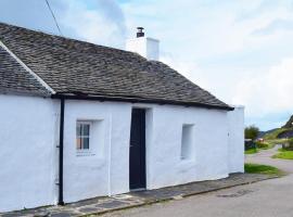 Number 10, cottage in Cullipool
